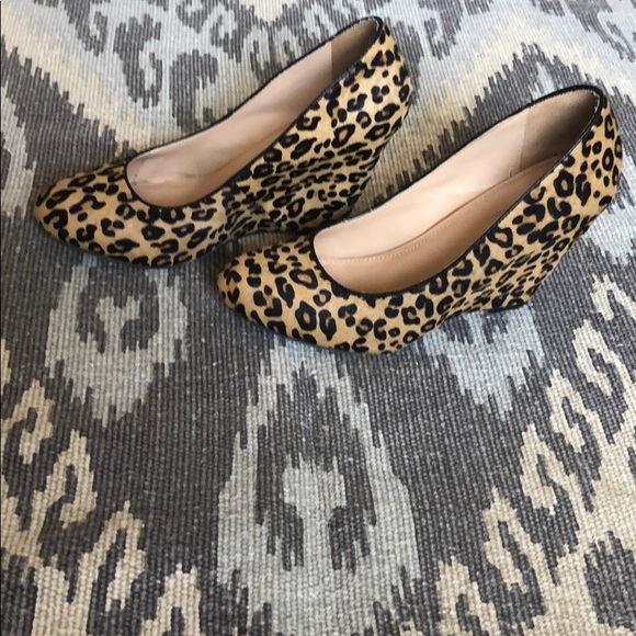 Banana Republic Shoes - Banana Republic leopard print wedge